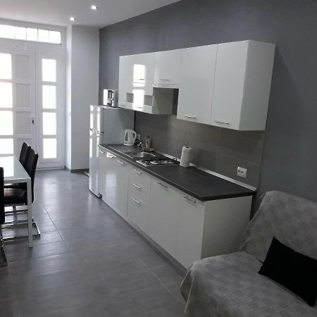 Apartments Vidulic 木洛希尼 外观 照片