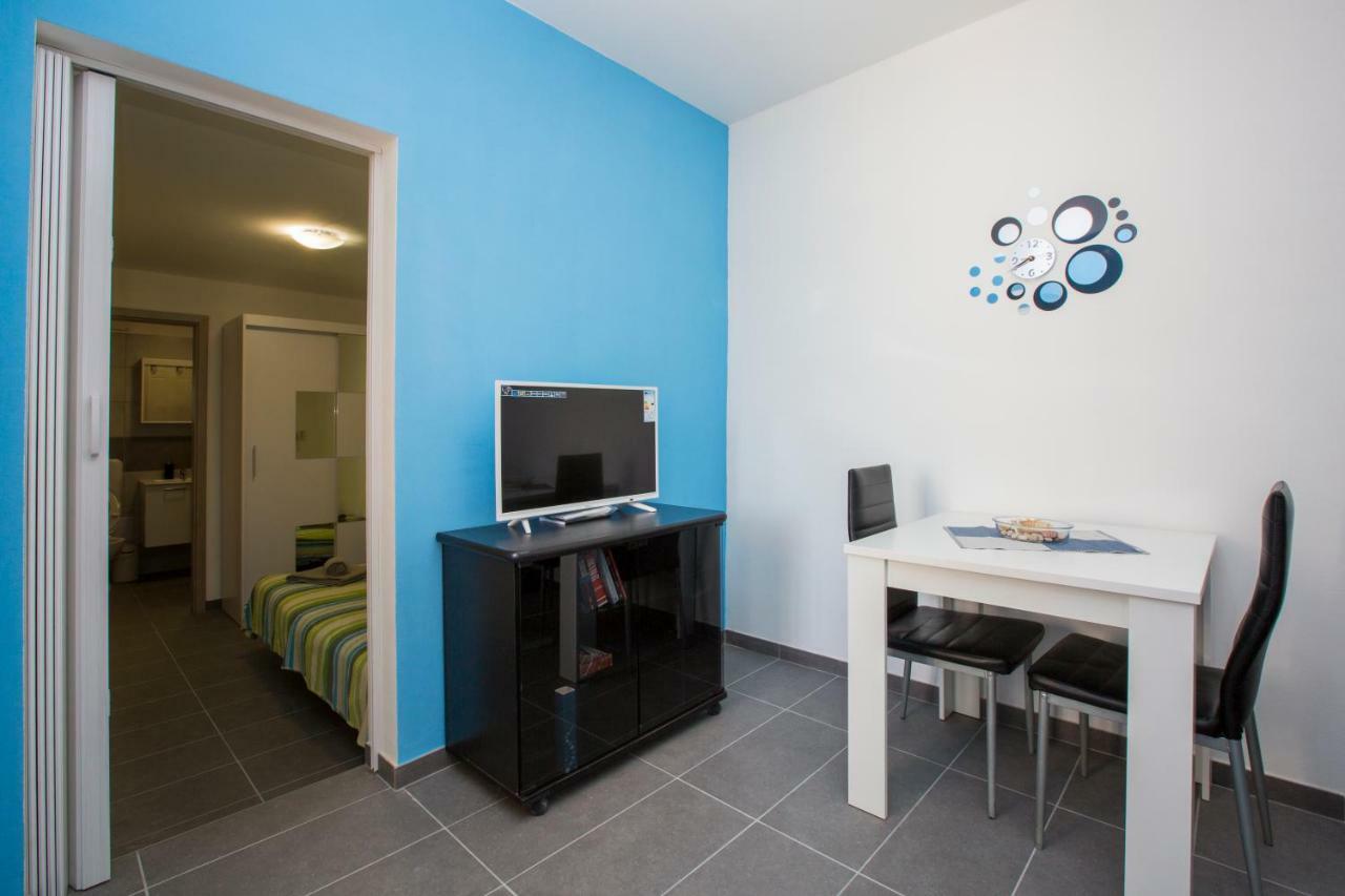 Apartments Vidulic 木洛希尼 外观 照片