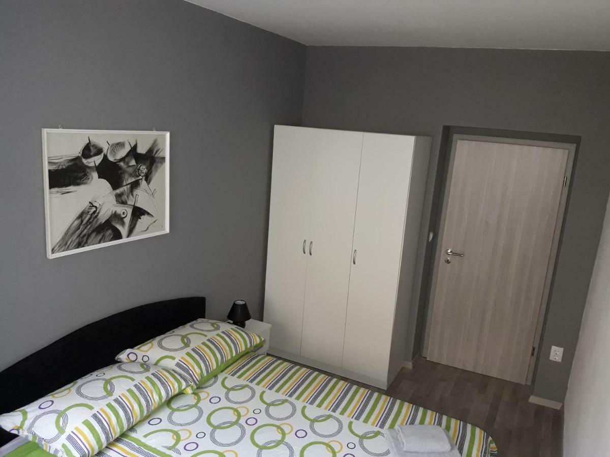 Apartments Vidulic 木洛希尼 外观 照片